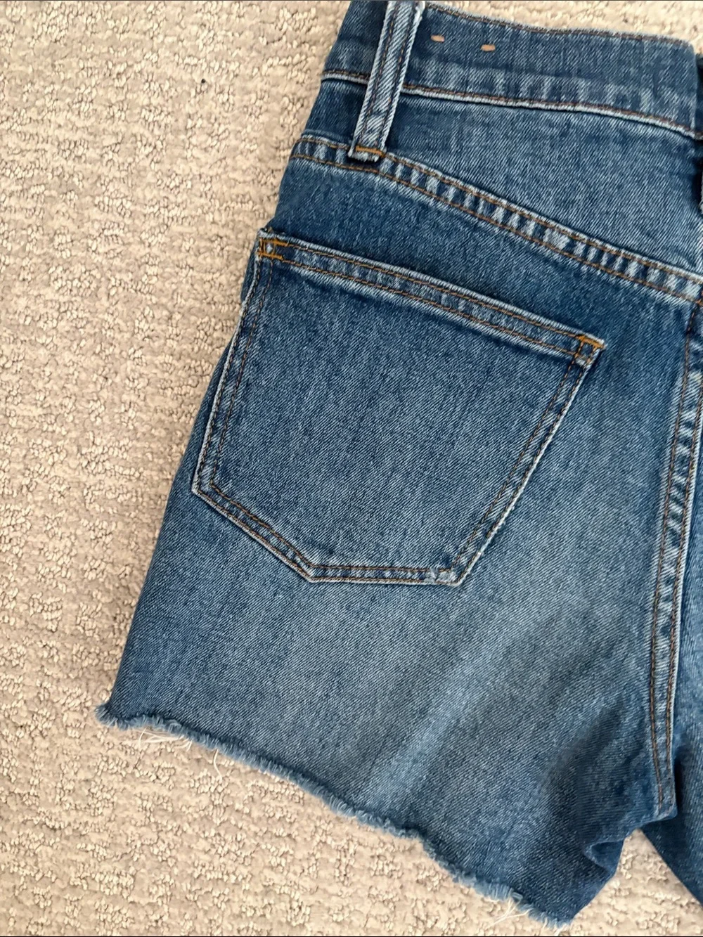 Madewell Raw-Hem High-Rise Denim Shorts — Blue Wash